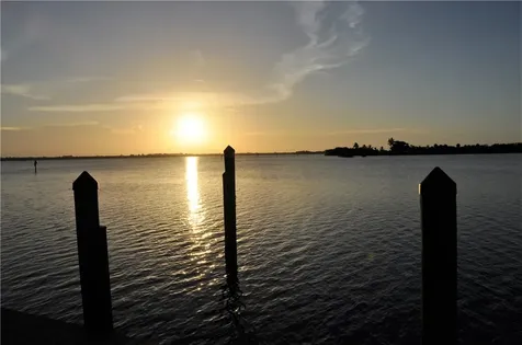 152 Anchor Drive Vero Beach FL 32963