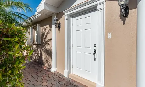 5425 Dominica Street Vero Beach FL 32967