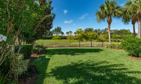 5425 Dominica Street Vero Beach FL 32967