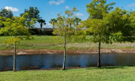 5425 Dominica Street Vero Beach FL 32967