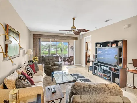 462 E Tangerine Square SW Vero Beach FL 32968