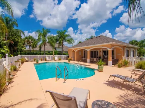 462 E Tangerine Square SW Vero Beach FL 32968