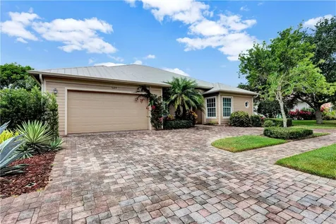 1085 Buckhead Drive SW Vero Beach FL 32968