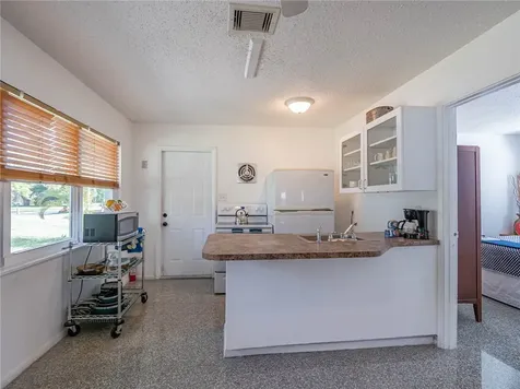 1380 4th Avenue Vero Beach FL 32960
