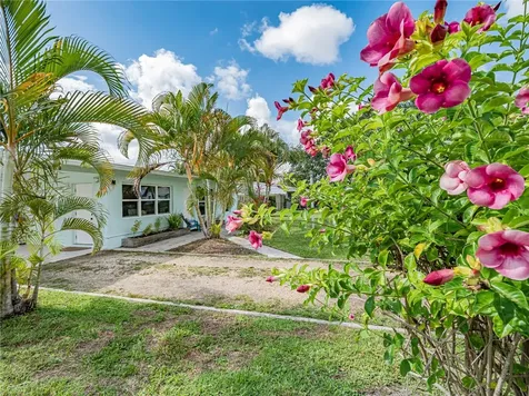 1380 4th Avenue Vero Beach FL 32960