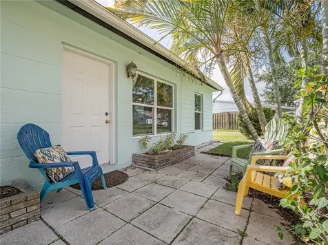 1380 4th Avenue Vero Beach FL 32960
