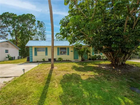1515-1517 41st Avenue Vero Beach FL 32960