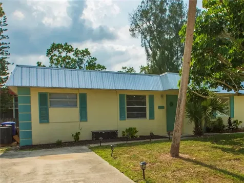1515-1517 41st Avenue Vero Beach FL 32960