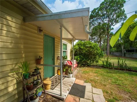 1515-1517 41st Avenue Vero Beach FL 32960