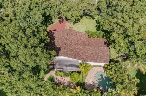 1926 71st Avenue Vero Beach FL 32966