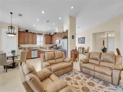 3158 Sussex Way Vero Beach FL 32966