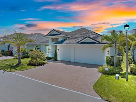 1353 Lilys Cay Circle Vero Beach FL 32967