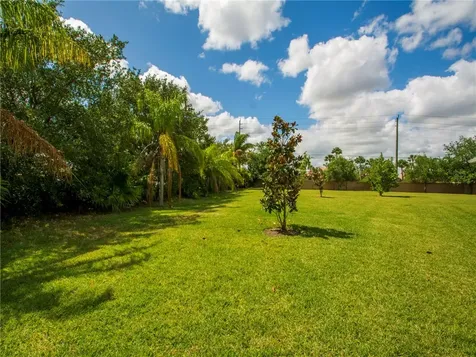 711 Fortunella Circle SW Vero Beach FL 32968