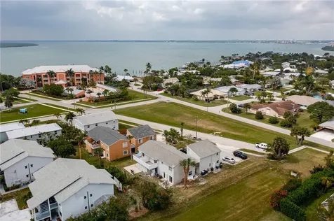 642 Eldorado Street Fort Pierce FL 34949