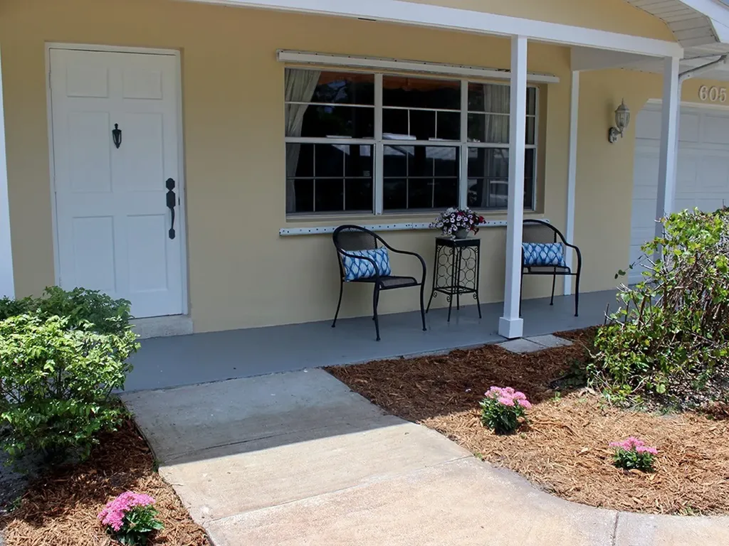 605 9th Street Vero Beach FL 32960