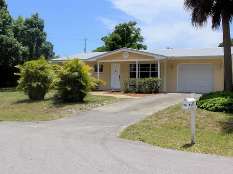 605 9th Street Vero Beach FL 32960