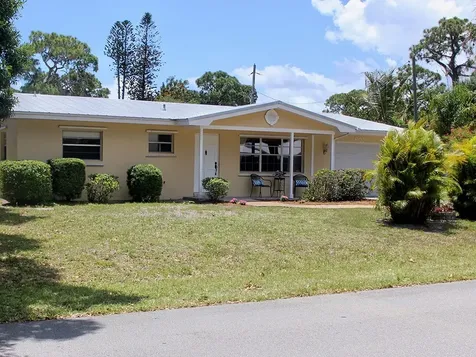 605 9th Street Vero Beach FL 32960