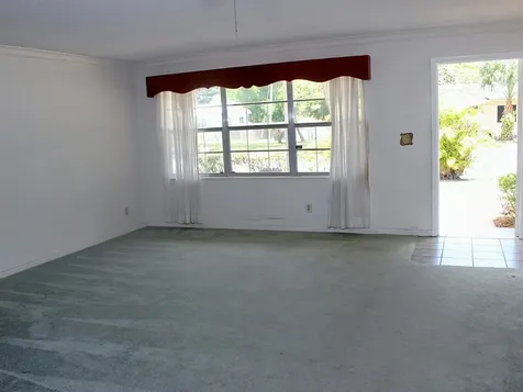 605 9th Street Vero Beach FL 32960