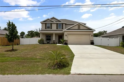 2072 SW Janette Avenue Port St. Lucie FL 34953