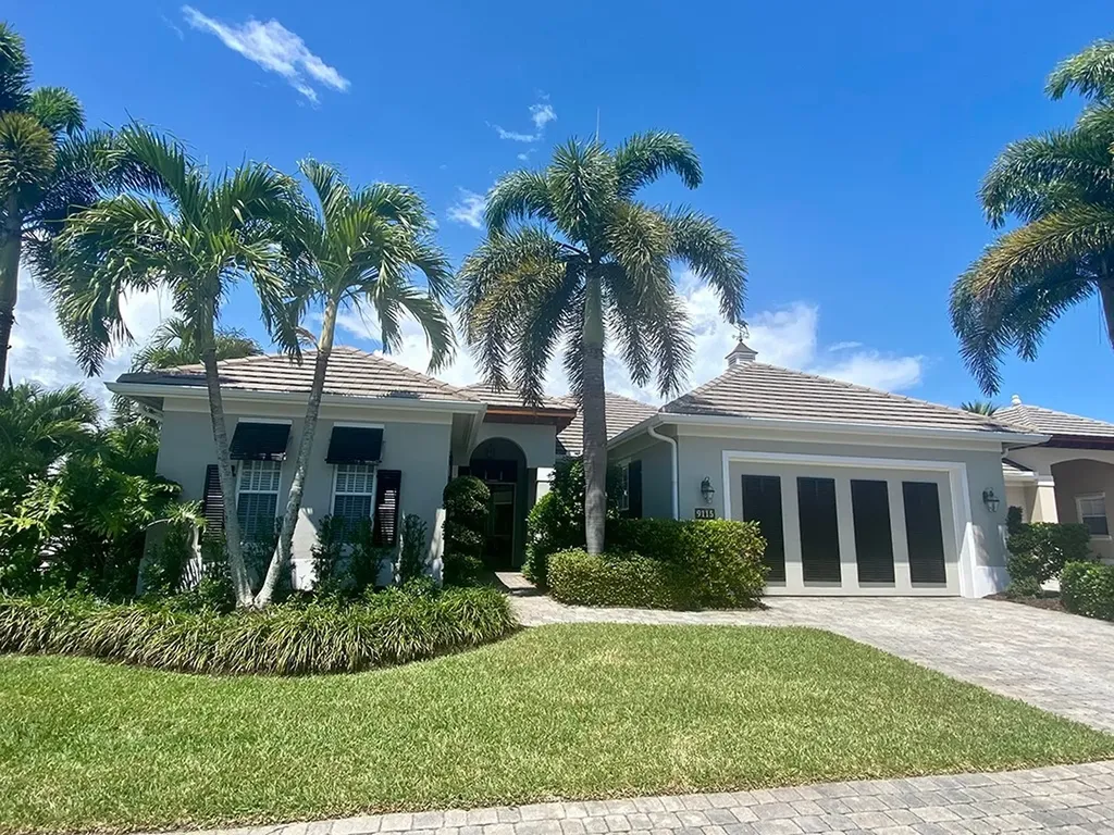 9115 Seasons Terrace Vero Beach FL 32963