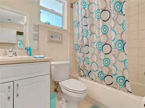 19 Carl Court Sebastian FL 32958