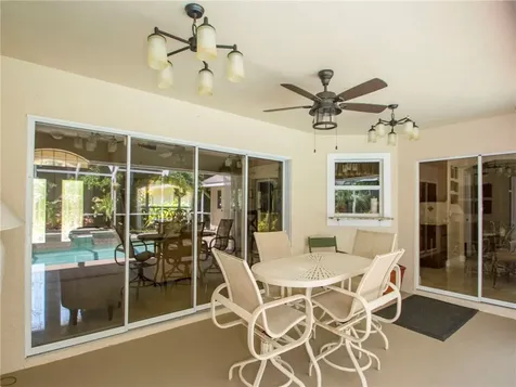 19 Carl Court Sebastian FL 32958