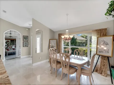 19 Carl Court Sebastian FL 32958
