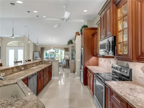 19 Carl Court Sebastian FL 32958