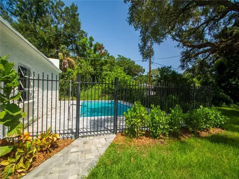 1856 23rd Avenue Vero Beach FL 32960