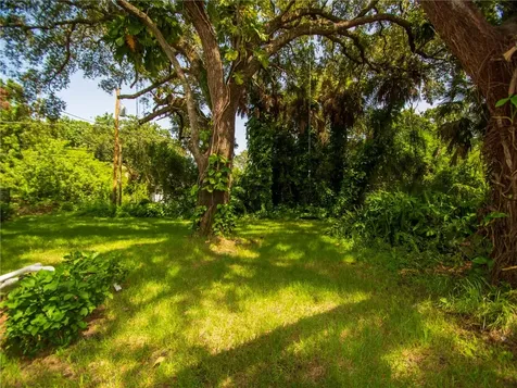 1856 23rd Avenue Vero Beach FL 32960