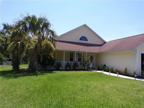 9350 101st Avenue Vero Beach FL 32967