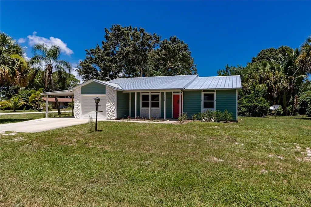 4136 10th Street Vero Beach FL 32960