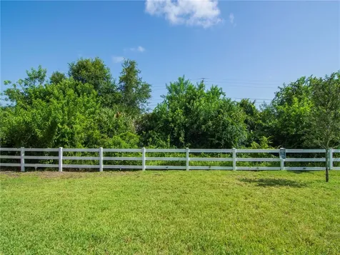 6045 Sequoia Circle Vero Beach FL 32967