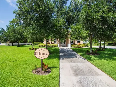 6045 Sequoia Circle Vero Beach FL 32967