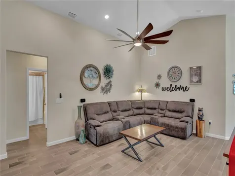 6045 Sequoia Circle Vero Beach FL 32967