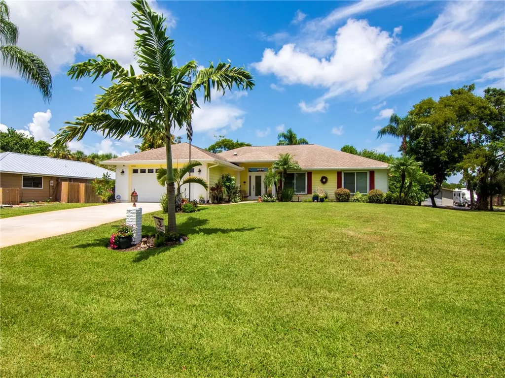 5826 62nd Lane Vero Beach FL 32967