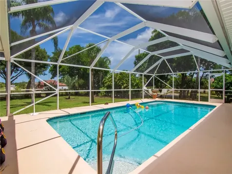 5826 62nd Lane Vero Beach FL 32967