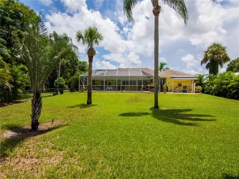 5826 62nd Lane Vero Beach FL 32967