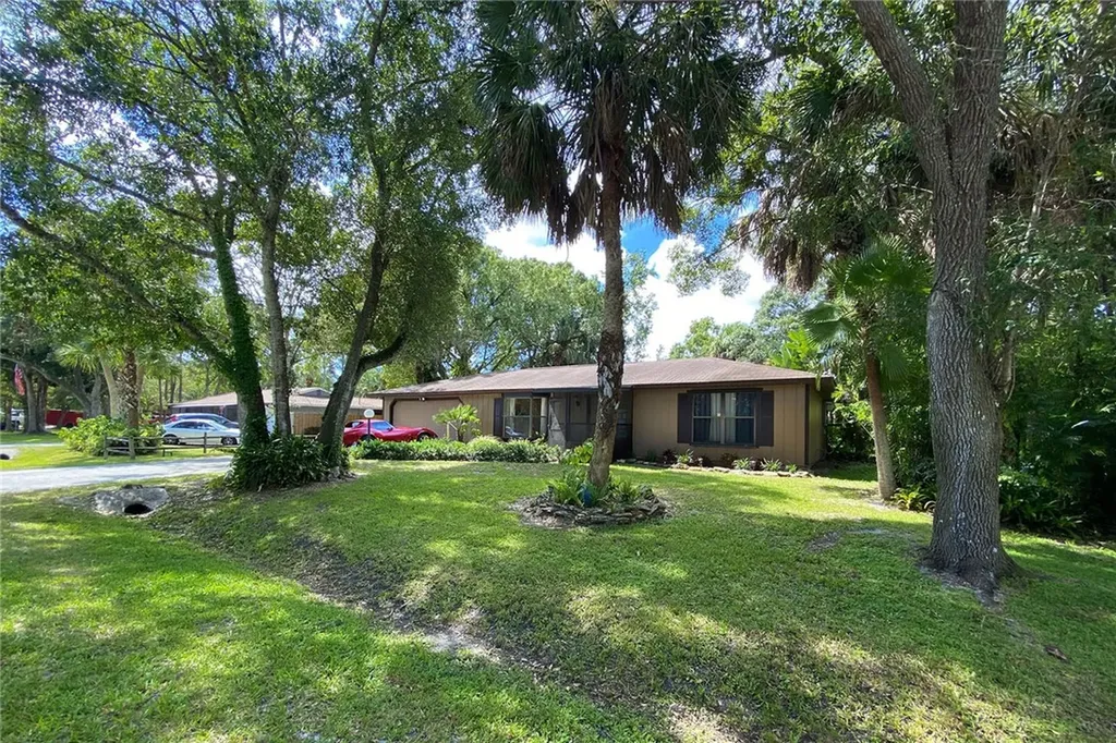 8605 North Boulevard Fort Pierce FL 34951