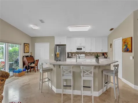 6275 33rd Manor Vero Beach FL 32966