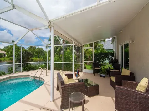 6275 33rd Manor Vero Beach FL 32966