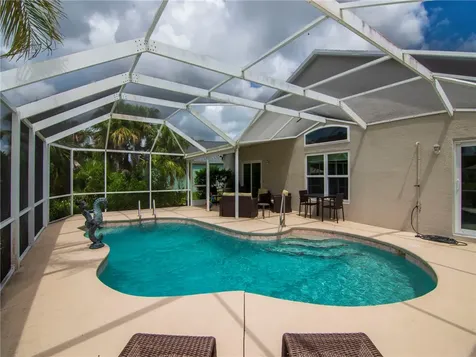 6275 33rd Manor Vero Beach FL 32966
