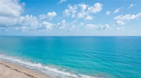 4372 Diamond Shores Way Hutchinson Island FL 34949