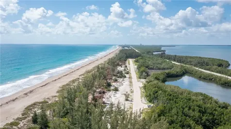 4372 Diamond Shores Way Hutchinson Island FL 34949