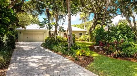 3385 Mariners Way Vero Beach FL 32963