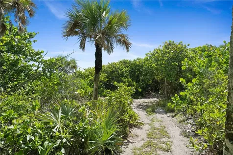 3385 Mariners Way Vero Beach FL 32963