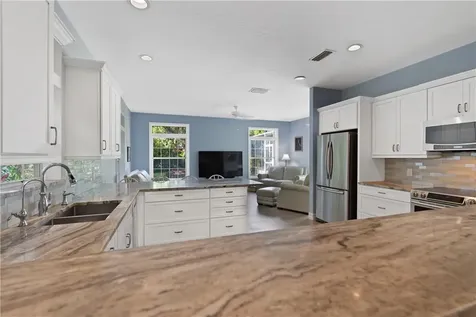 3385 Mariners Way Vero Beach FL 32963