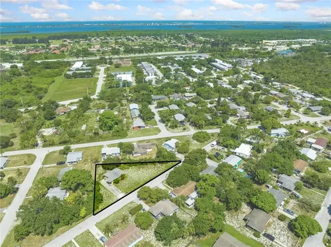386 6th Road SW Vero Beach FL 32962