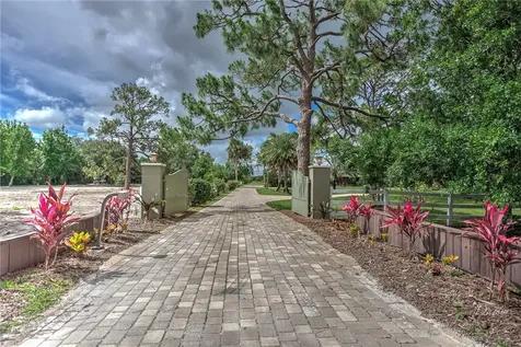 7815 1st Street SW Vero Beach FL 32968