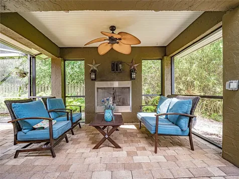 7815 1st Street SW Vero Beach FL 32968